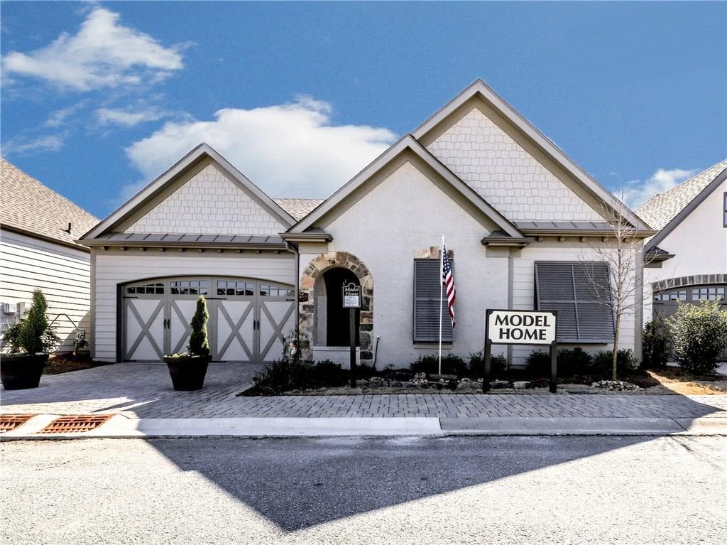 204 Prairie Lane, Woodstock, GA 30189 — most recent listing photo