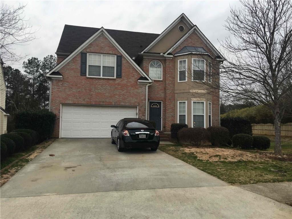 1885 LISA SPRINGS Drive, Snellville, GA 30078 — most recent listing photo