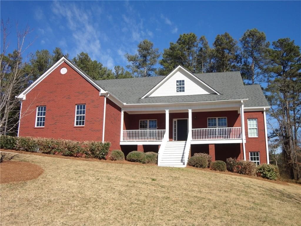 4 bedroom, 2,398 sq ft single family residence sold at 4206 PINE HILL Drive, Loganville, GA 30052