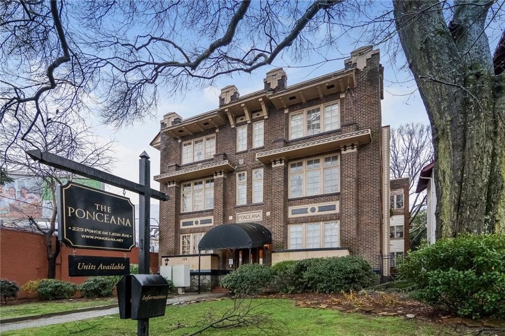 2 bedroom, 973 sq ft condominium sold at 229 Ponce de Leon Avenue 12, Atlanta, GA 30308