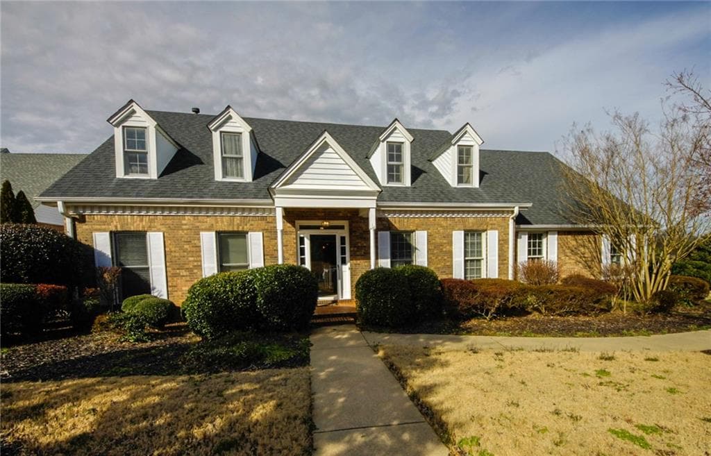 310 N Farm Drive, Alpharetta, GA 30004 — most recent listing photo