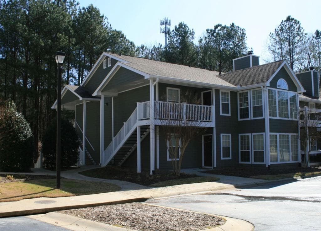 2 bedroom, 1,390 sq ft condominium sold at 1004 Berkeley Woods Drive, Duluth, GA 30096