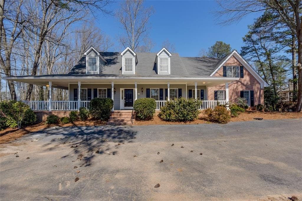 5394 Mount Vernon Way, Dunwoody, GA 30338 — most recent listing photo