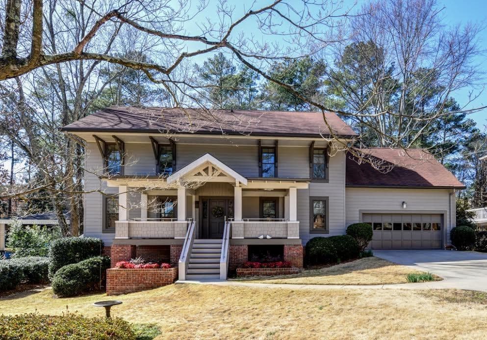 4 bedroom, 3,100 sq ft single family residence sold at 6835 Lisa Lane, Atlanta, GA 30338