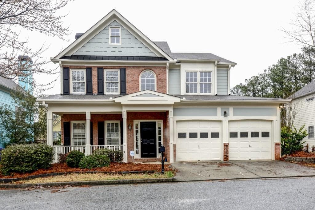 3 bedroom, 1,979 sq ft single family residence sold at 6 Fitzgerald Court, Decatur, GA 30030