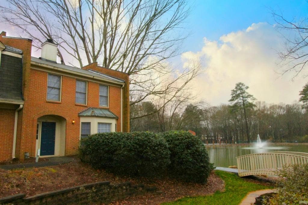 3559 Knotsberry Lane 3559, Duluth, GA 30096 — most recent listing photo