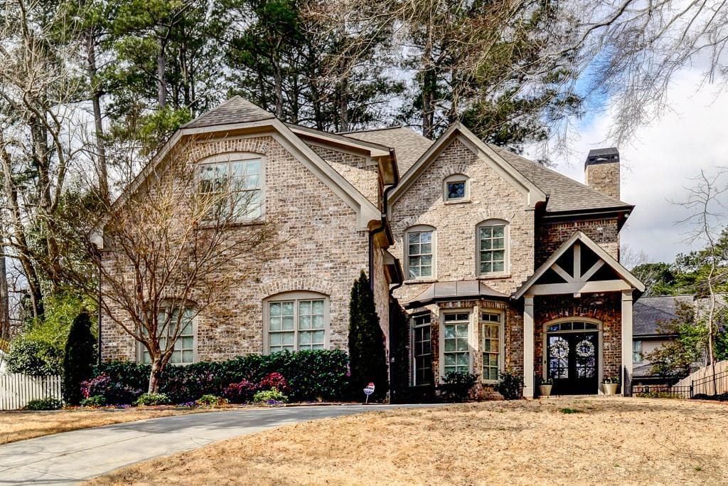 2866 Parkridge Drive, Brookhaven, GA 30319 — most recent listing photo