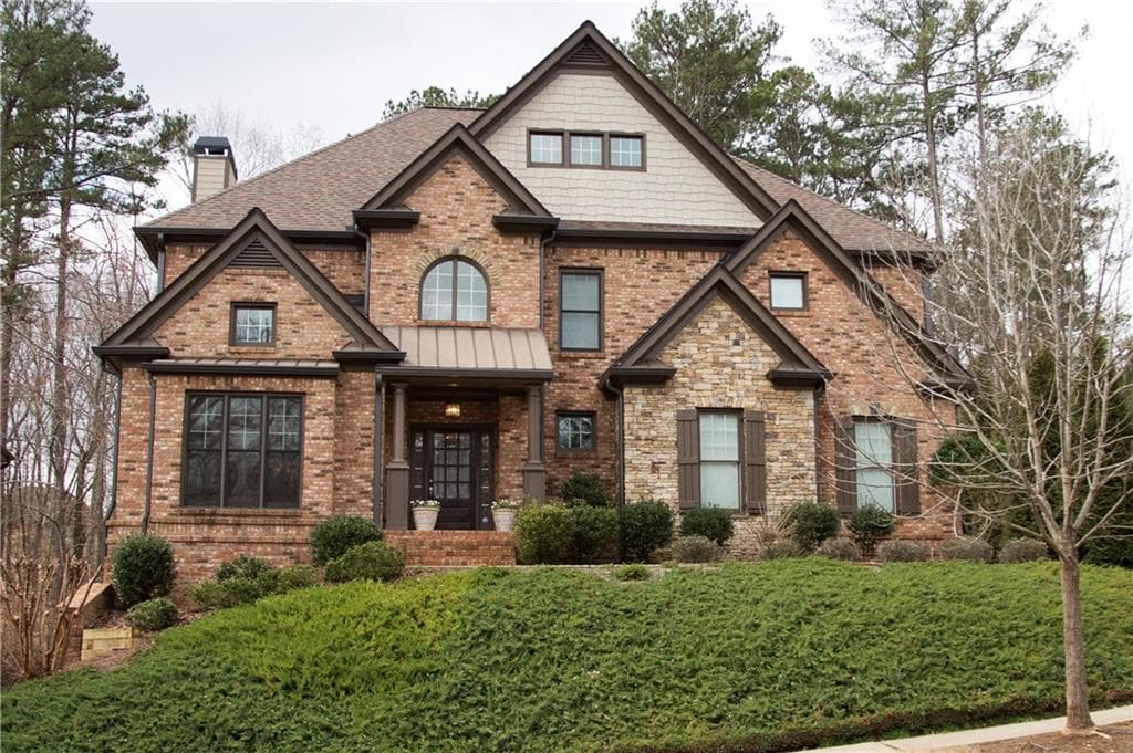 4 bedroom single family residence sold at 703 CRESCENT Circle, Canton, GA 30115