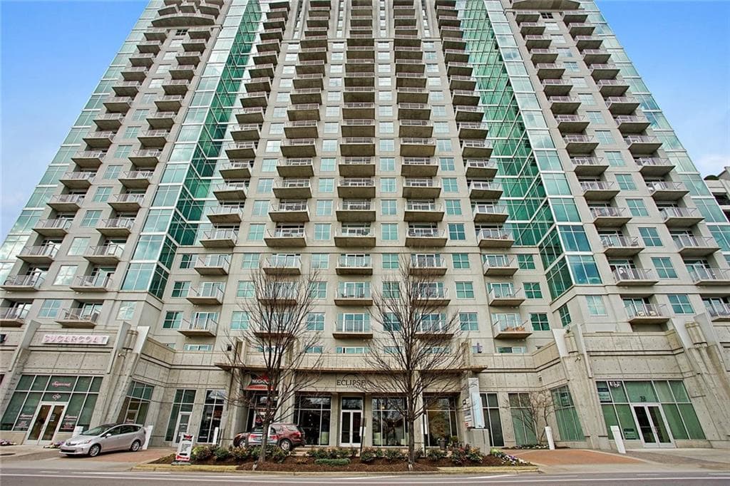 1 bedroom, 770 sq ft condominium sold at 250 Pharr Road 1302, Atlanta, GA 30305