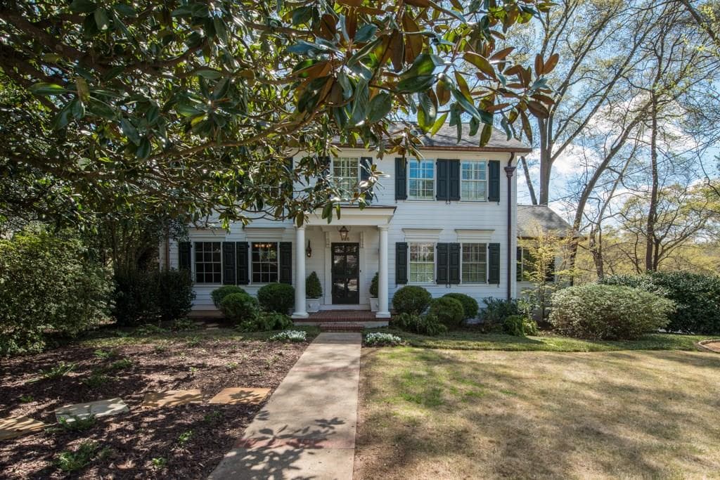 4 bedroom, 3,044 sq ft single family residence sold at 356 Woodward Way, Atlanta, GA 30305