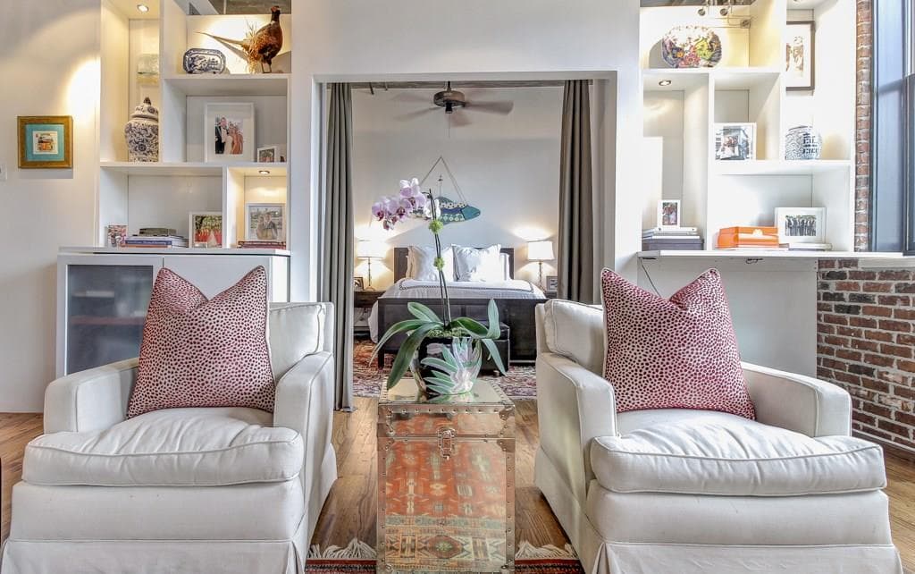 2 bedroom, 1,232 sq ft condominium sold at 3235 Roswell Road 405, Atlanta, GA 30305