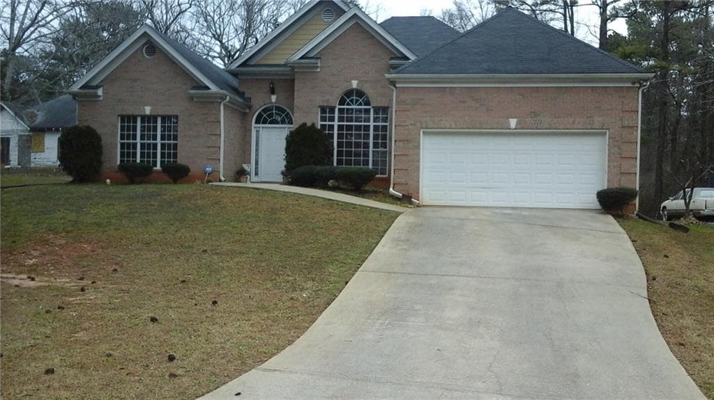 4396 Denise Drive, Decatur, GA 30035 — most recent listing photo