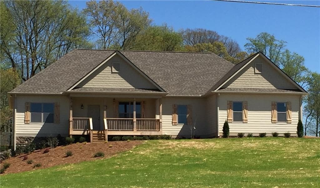 3 bedroom single family residence sold at 4550 Hopewell Road, Cumming, GA 30028