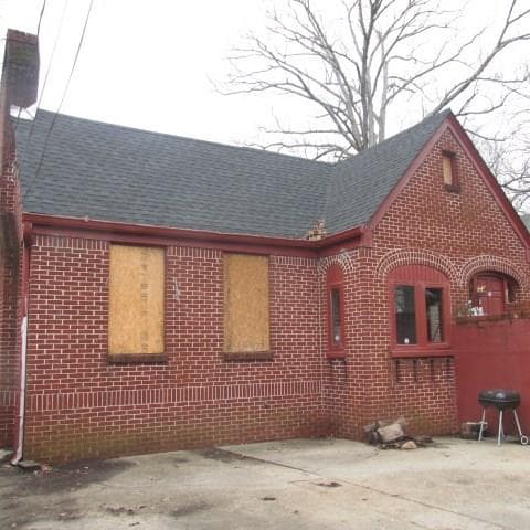 5 bedroom, 2,502 sq ft single family residence sold at 1579 Lakewood Avenue, Atlanta, GA 30315