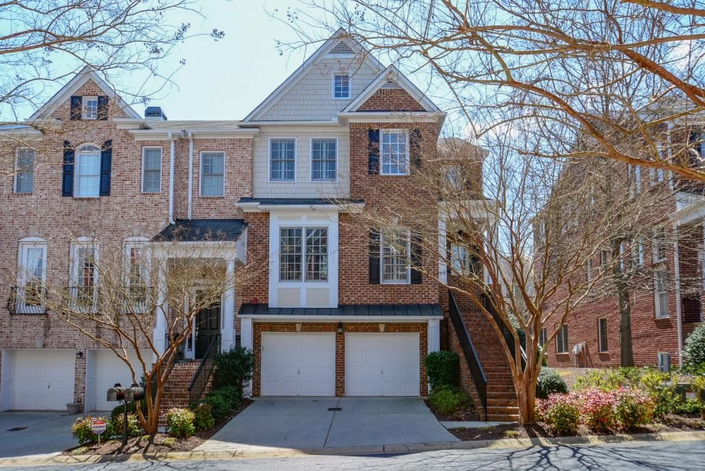 3 bedroom, 3,499 sq ft townhouse sold at 5816 Riverstone Circle 11, Atlanta, GA 30339