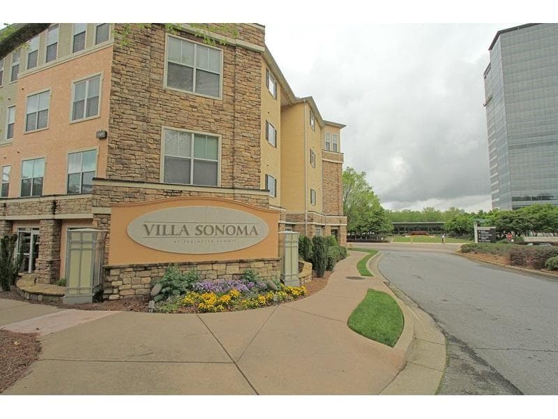 2 bedroom, 1,079 sq ft condominium sold at 10 Perimeter Summit Boulevard 1208, Brookhaven, GA 30319