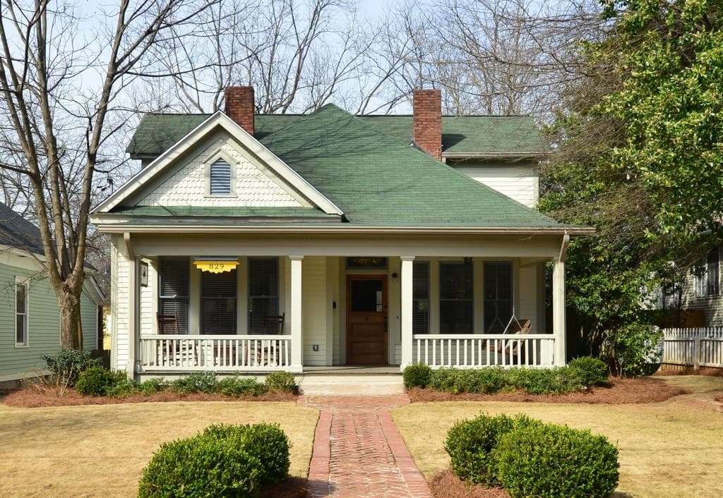 4 bedroom, 2,206 sq ft single family residence sold at 829 Cherokee Avenue, Atlanta, GA 30315