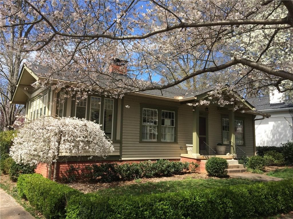 3 bedroom single family residence sold at 534 Ponce De Leon Place, Decatur, GA 30030