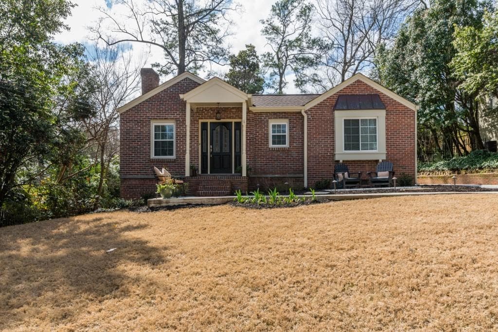 3 bedroom, 1,817 sq ft single family residence sold at 376 Garden Lane, Atlanta, GA 30309