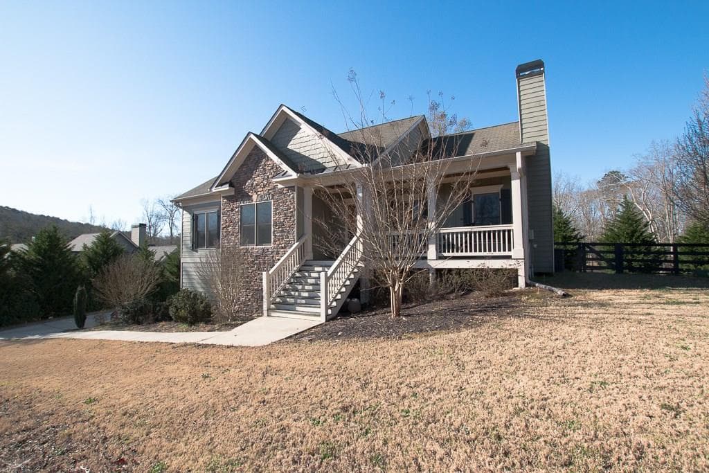 3 bedroom, 1,650 sq ft single family residence sold at 111 Windsor Way, Jasper, GA 30143
