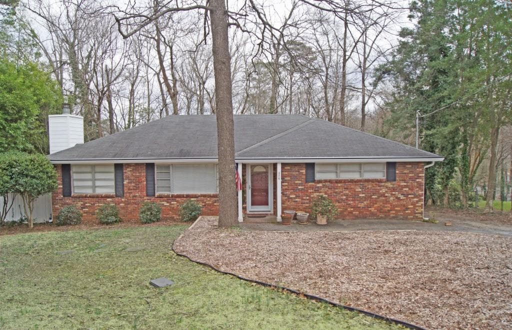 276 Indian Trail, Marietta, GA 30068 — most recent listing photo