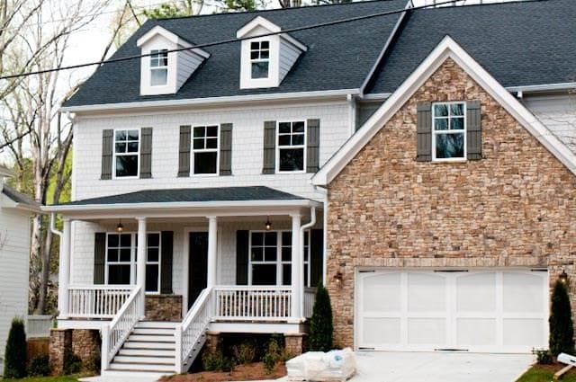 5 bedroom, 3,100 sq ft single family residence sold at 1596 Fearn Circle, Brookhaven, GA 30319