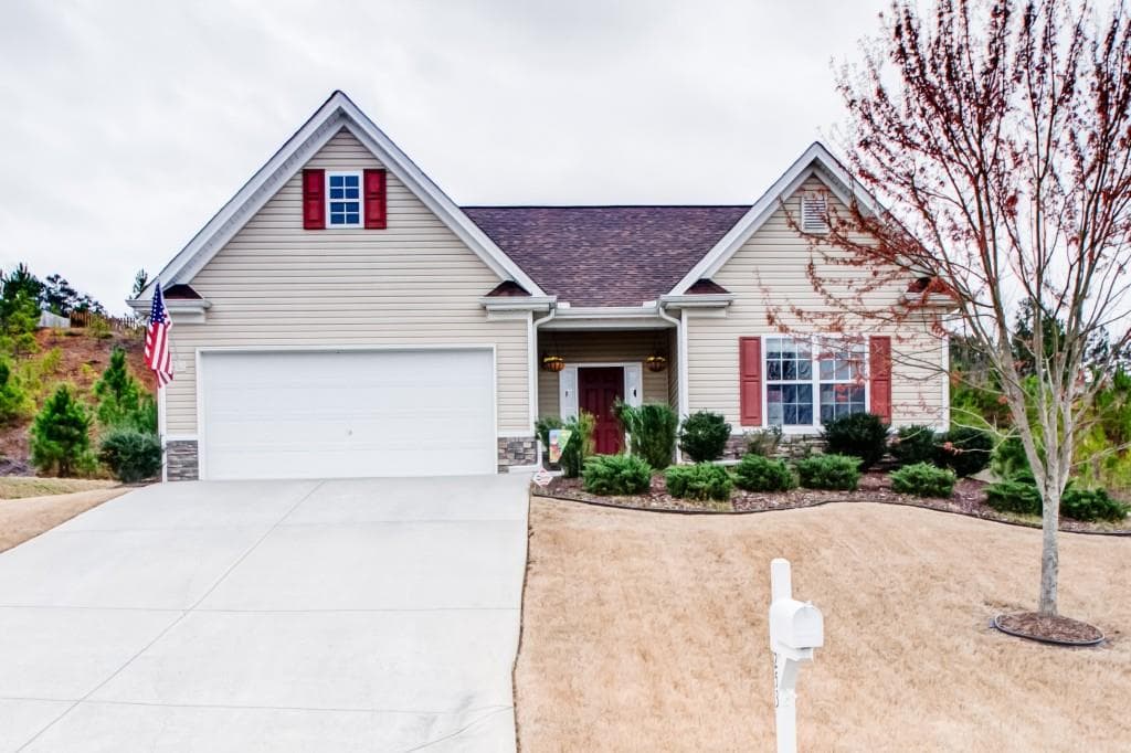 3 bedroom, 1,439 sq ft single family residence sold at 253 Alexandria Way, Dallas, GA 30132