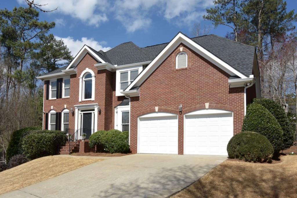 2075 Walnut Creek Crossing, Alpharetta, GA 30005 — most recent listing photo