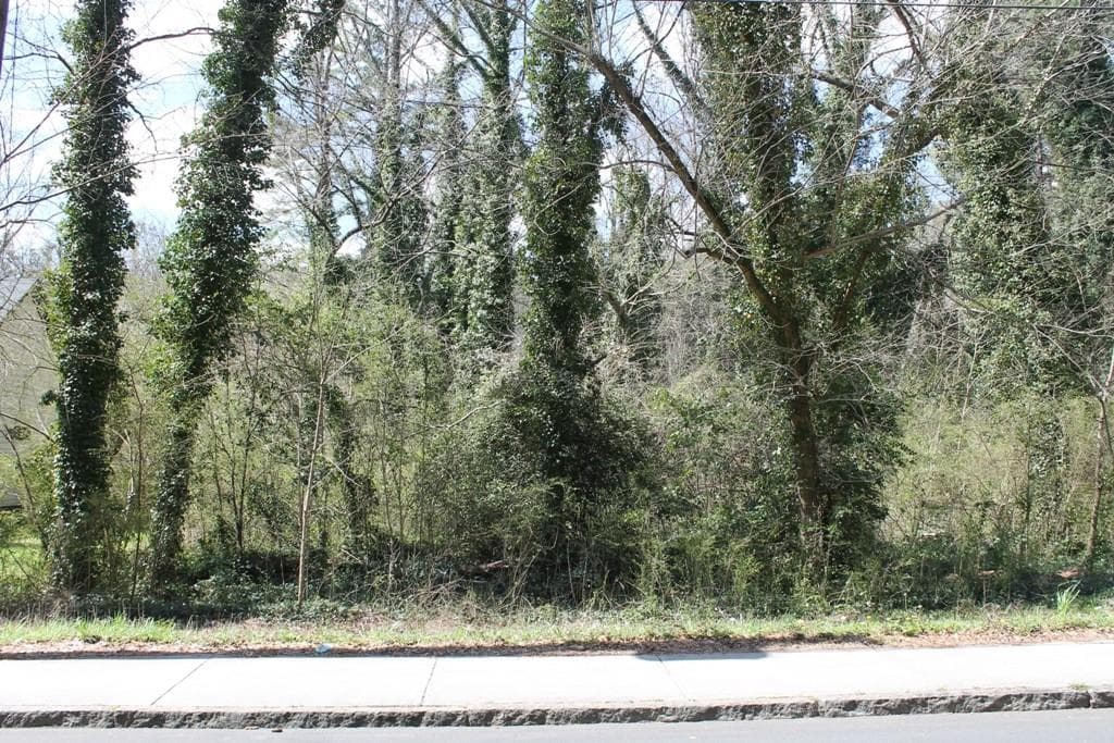 single family residence sold at 2867 Hapeville Road, Atlanta, GA 30354