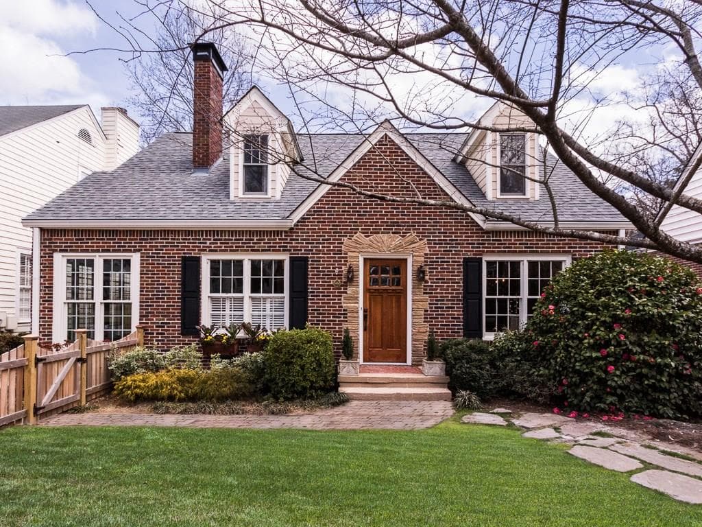 5 bedroom, 3,194 sq ft single family residence sold at 171 Coventry Road, Decatur, GA 30030