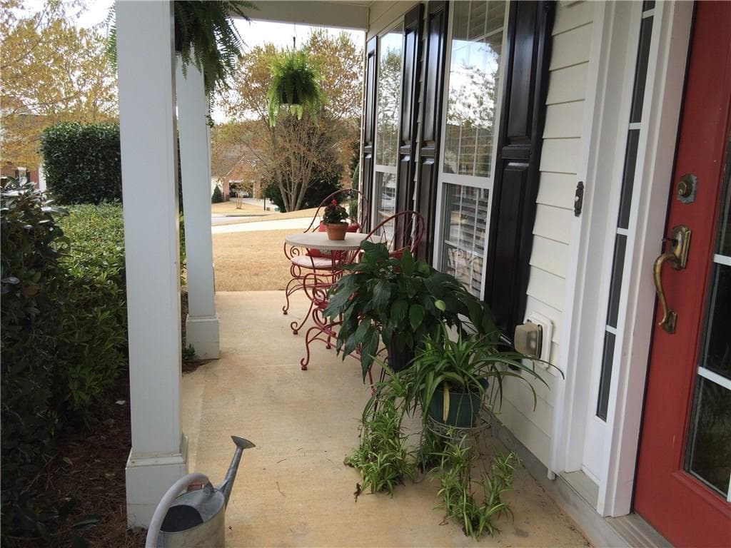 3 bedroom single family residence sold at 1020 Tributary Way, Dacula, GA 30019