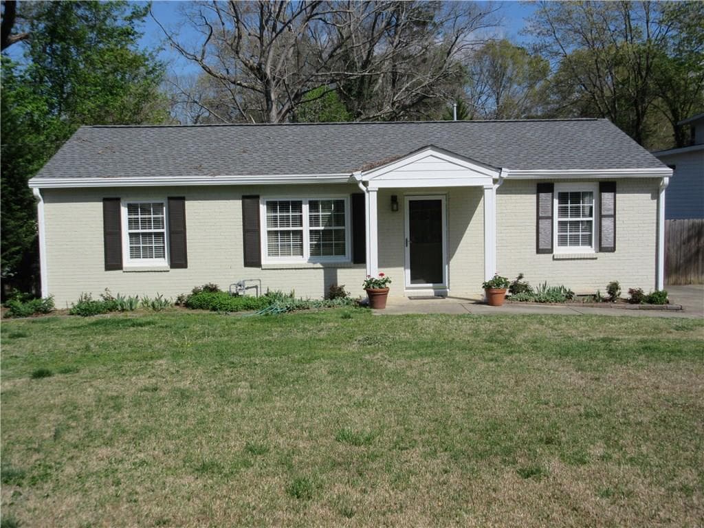 3 bedroom, 1,100 sq ft single family residence sold at 2162 Plantation Lane, Atlanta, GA 30341