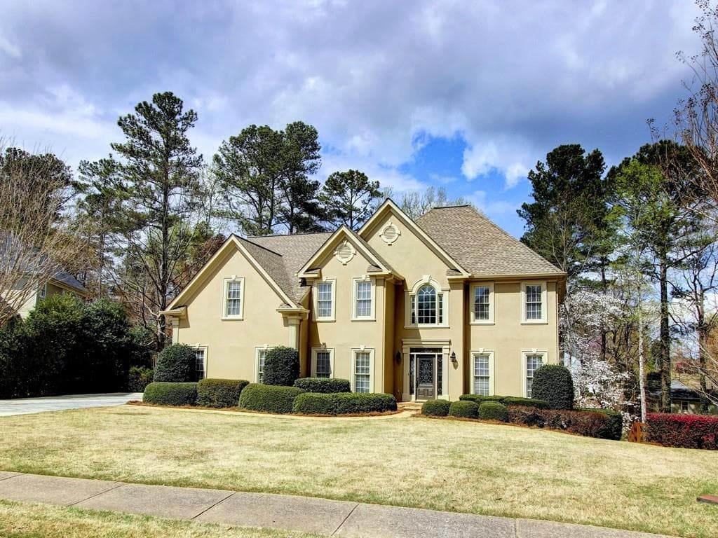 4587 Kettering Drive, Roswell, GA 30075 — most recent listing photo