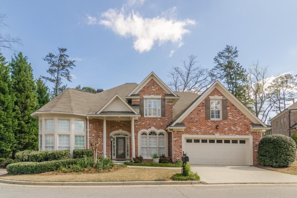 5 bedroom, 2,826 sq ft single family residence sold at 1753 Emory Ridge Drive, Atlanta, GA 30329