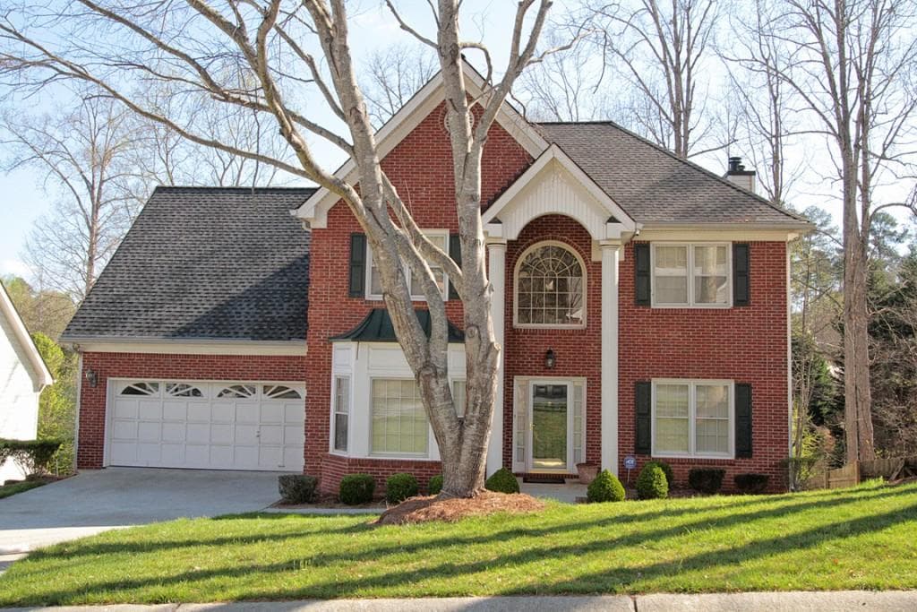 4 bedroom, 2,408 sq ft single family residence sold at 224 Thornbush Lane, Lawrenceville, GA 30046