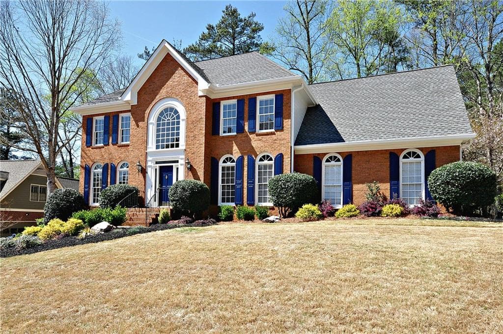 5 bedroom, 4,960 sq ft single family residence sold at 3270 Arborwoods Drive, Alpharetta, GA 30022