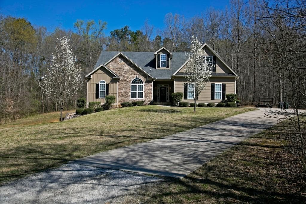 1191 Sleepy Hollow Road, Powder Springs, GA 30127 — most recent listing photo