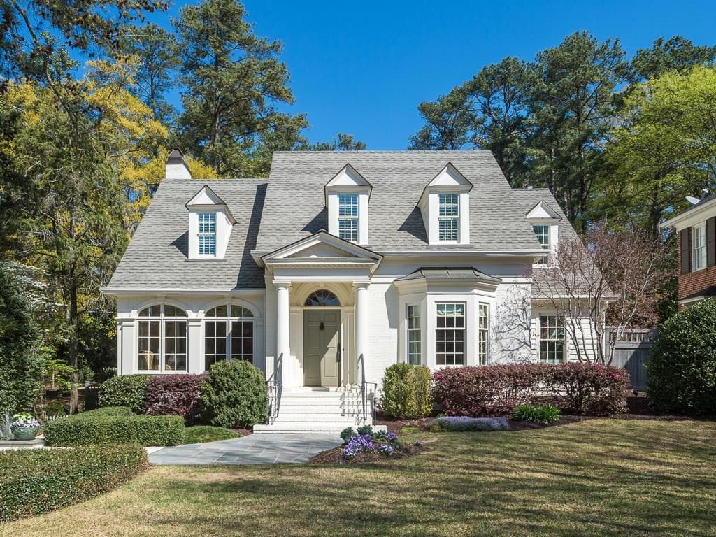 4 bedroom, 4,121 sq ft single family residence sold at 1022 Eulalia Road, Atlanta, GA 30319