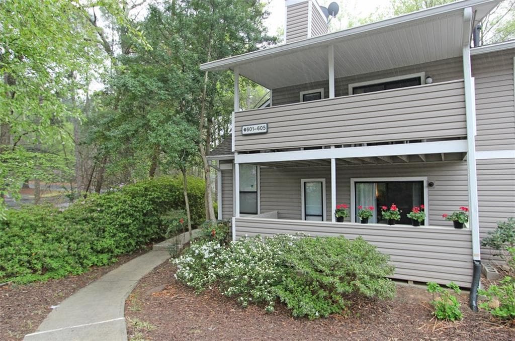 601 Wynnes Ridge Circle 601, Marietta, GA 30067 — most recent listing photo