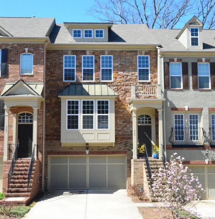 4 bedroom, 2,070 sq ft condominium sold at 345 Ardmore Court, Atlanta, GA 30309