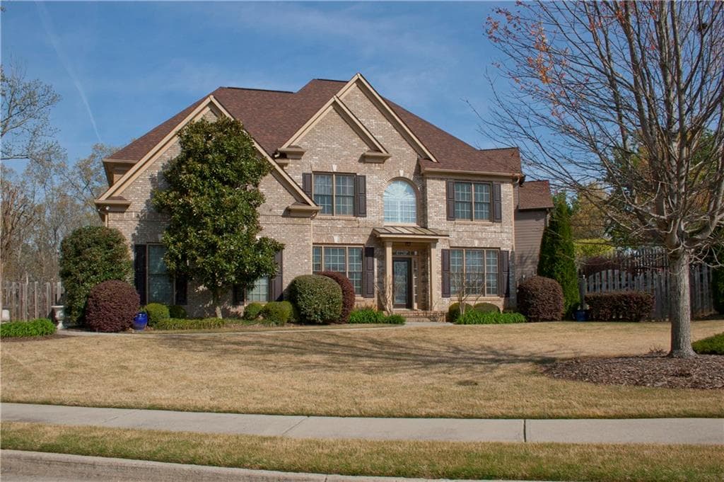 6 bedroom, 5,085 sq ft single family residence sold at 411 Mill Crossing, Canton, GA 30114