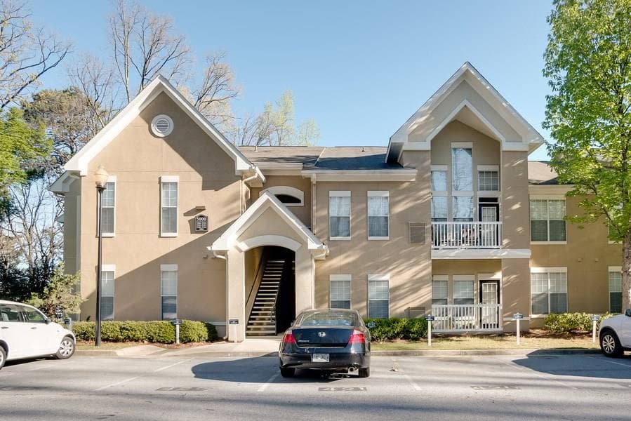 2 bedroom, 1,323 sq ft condominium sold at 5303 WESTCHESTER Ridge 5303, Atlanta, GA 30329