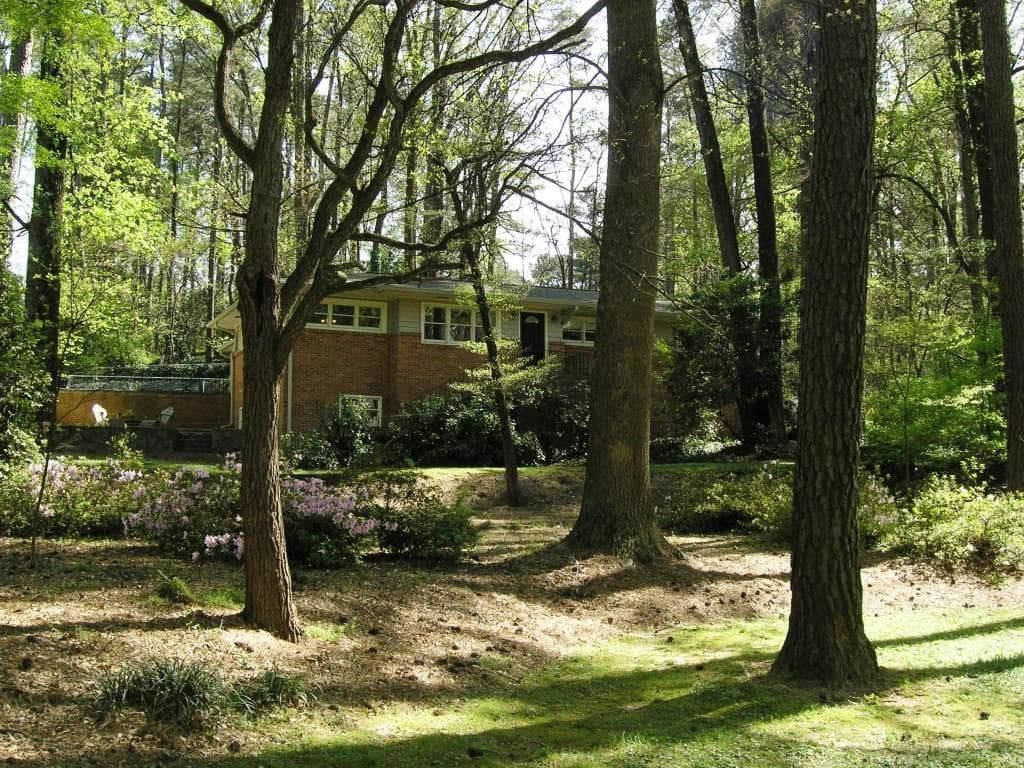4 bedroom, 2,633 sq ft single family residence sold at 2995 Sylvan Ramble Road, Atlanta, GA 30345