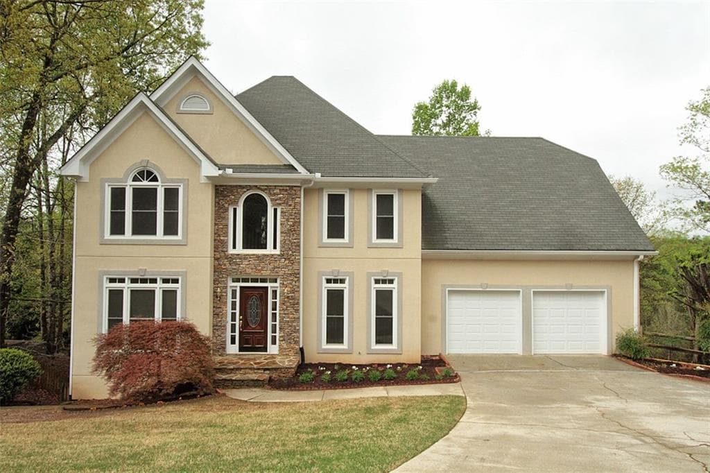5 bedroom, 5,100 sq ft single family residence sold at 930 Herterton Way, Johns Creek, GA 30022