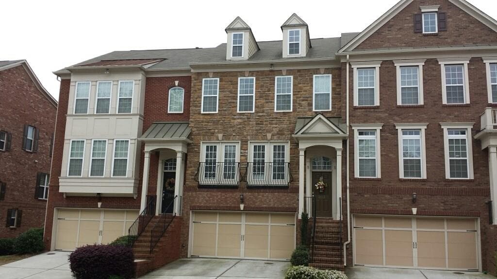 3 bedroom, 2,325 sq ft townhouse sold at 2512 Ashwicke Drive 29, Atlanta, GA 30339