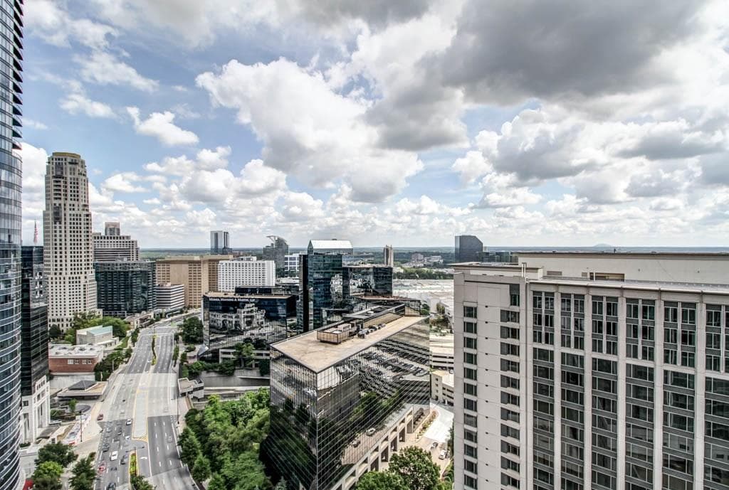 2 bedroom, 1,245 sq ft condominium sold at 3324 Peachtree Road 2401, Atlanta, GA 30326