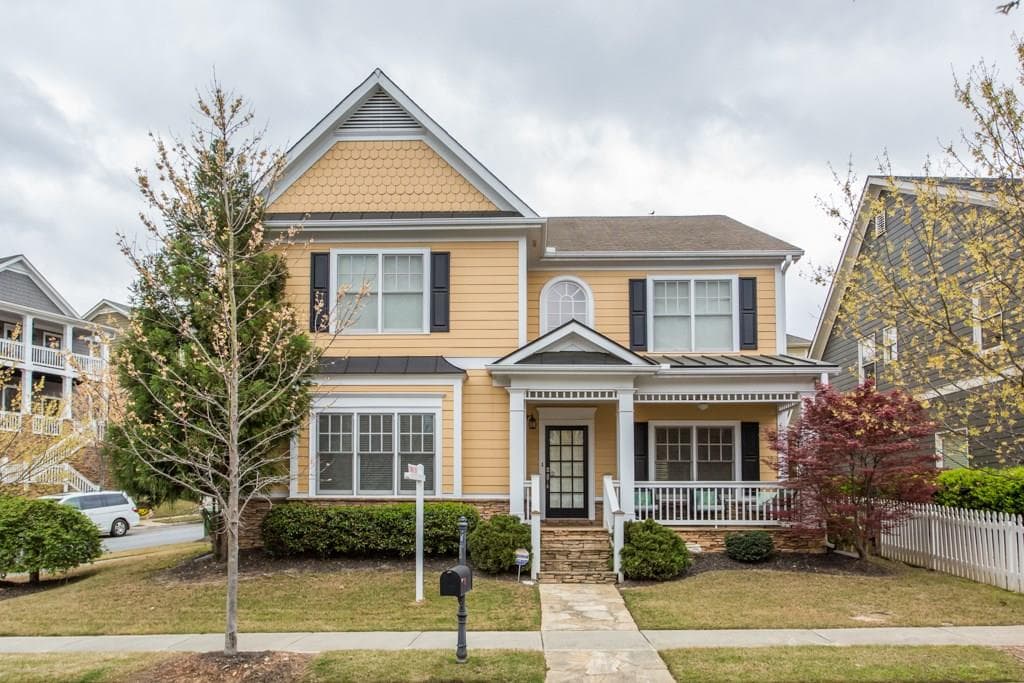 4 bedroom, 2,307 sq ft single family residence sold at 1541 Gilstrap Lane, Atlanta, GA 30318