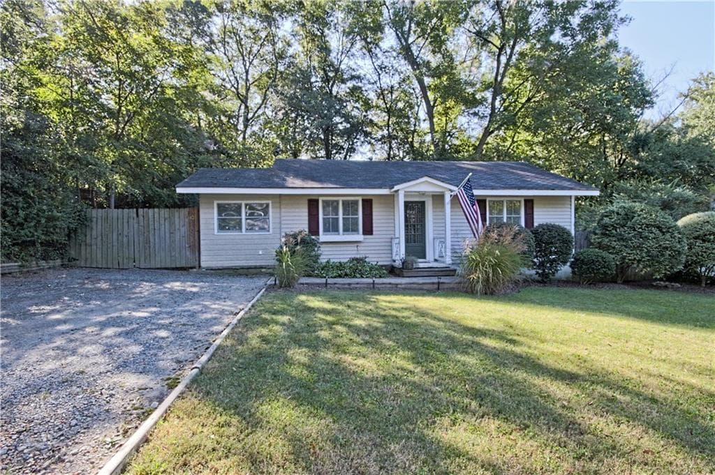 2 bedroom, 996 sq ft single family residence sold at 2674 Rosemary Street, Atlanta, GA 30318