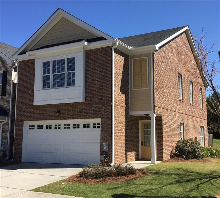 3 bedroom townhouse sold at 1745 Oakbrook Lake Drive, Norcross, GA 30093