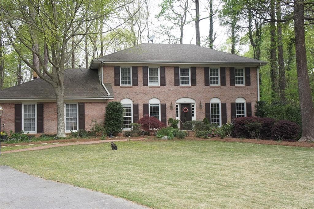 4 bedroom, 3,052 sq ft single family residence sold at 6943 Ayers Court, Atlanta, GA 30360